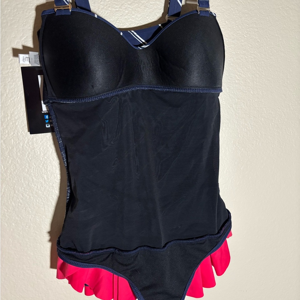 Elegant Navy and Pink Striped Women's One-Piece Swimsuit - Picture 4 of 4